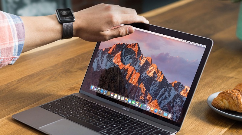 Sử dụng đồng thời MacBook và Apple Watch mang lại khả năng đồng bộ hóa và liên kết hiệu quả